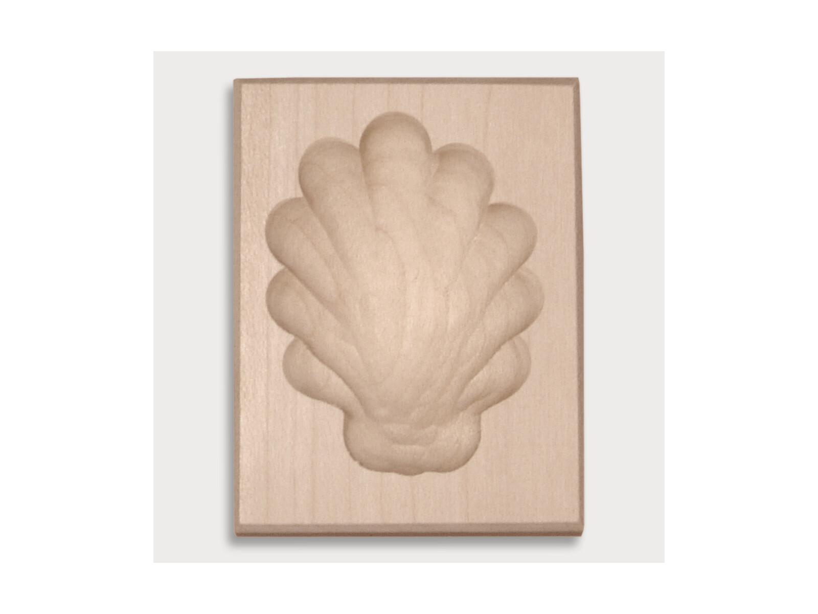 Backform Muschel/Bärentatze aus Holz 6,3 cm